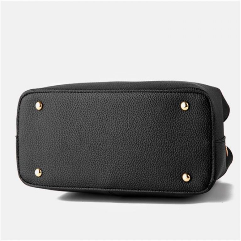 Luxury and Designer Handbag in PU Leather 4